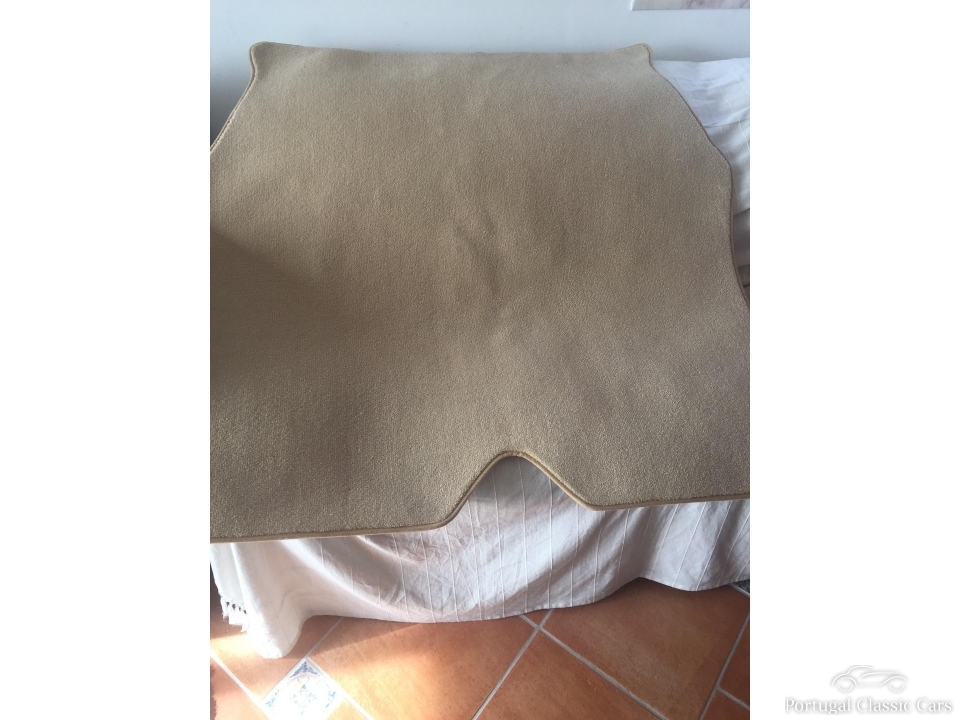Mercedes-Benz Kofferraum Teppich Trunk Carpet New Creme  W108 W109 W 111