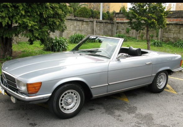 Mercedes-Benz 280SL W107