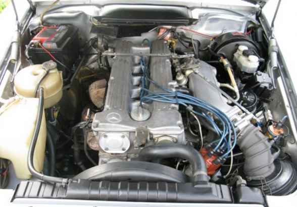 Mercedes-Benz 280SL W107