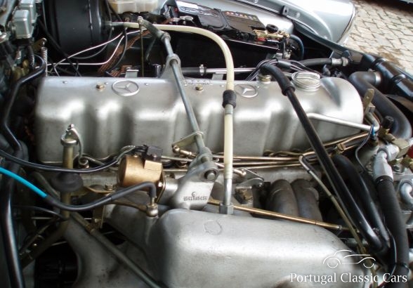 Mercedes-Benz 280 SE Convertible