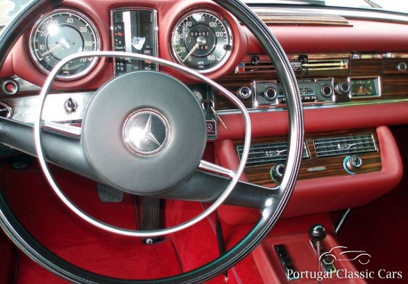 Mercedes-Benz 280 SE Convertible