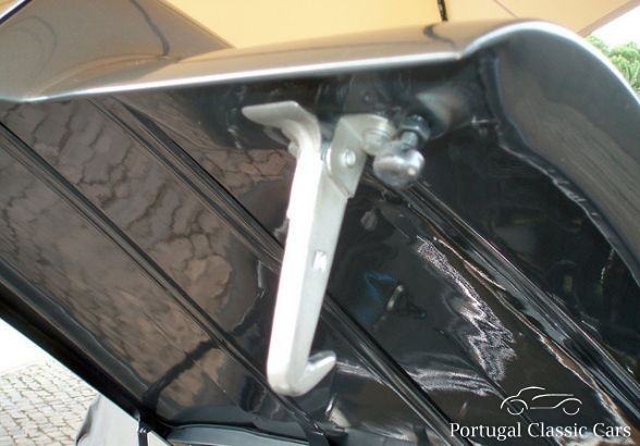 Mercedes-Benz 280 SE Convertible