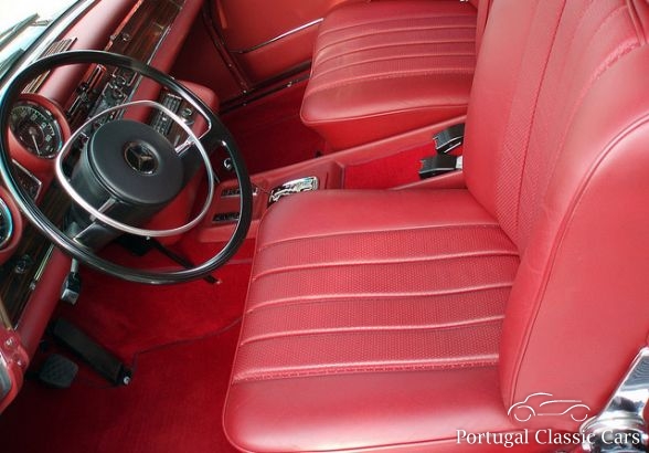 Mercedes-Benz 280 SE Convertible