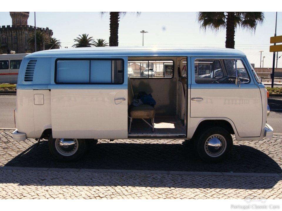 VW Kombi Bus T2