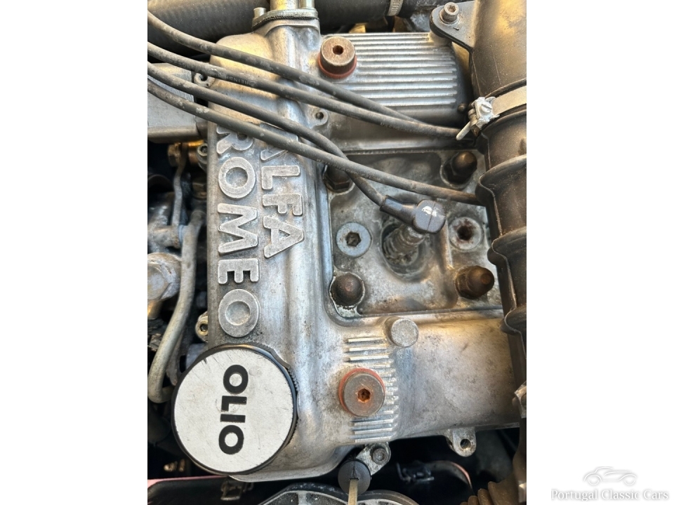 Alfa Romeo Spider 2.0