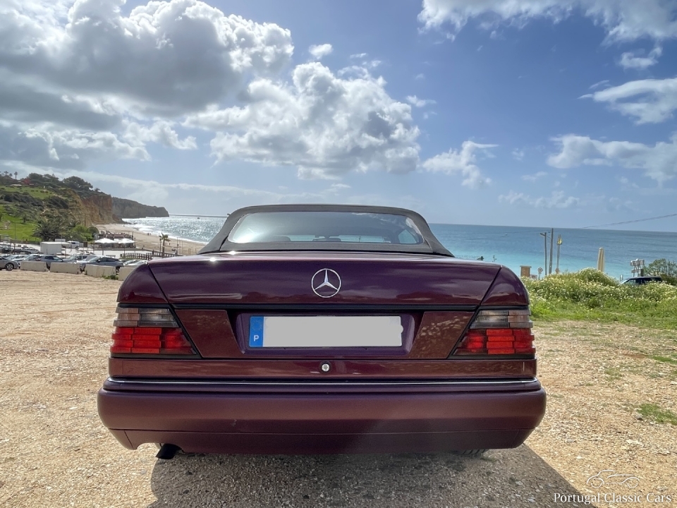 Mercedes Benz E220 Cabrio