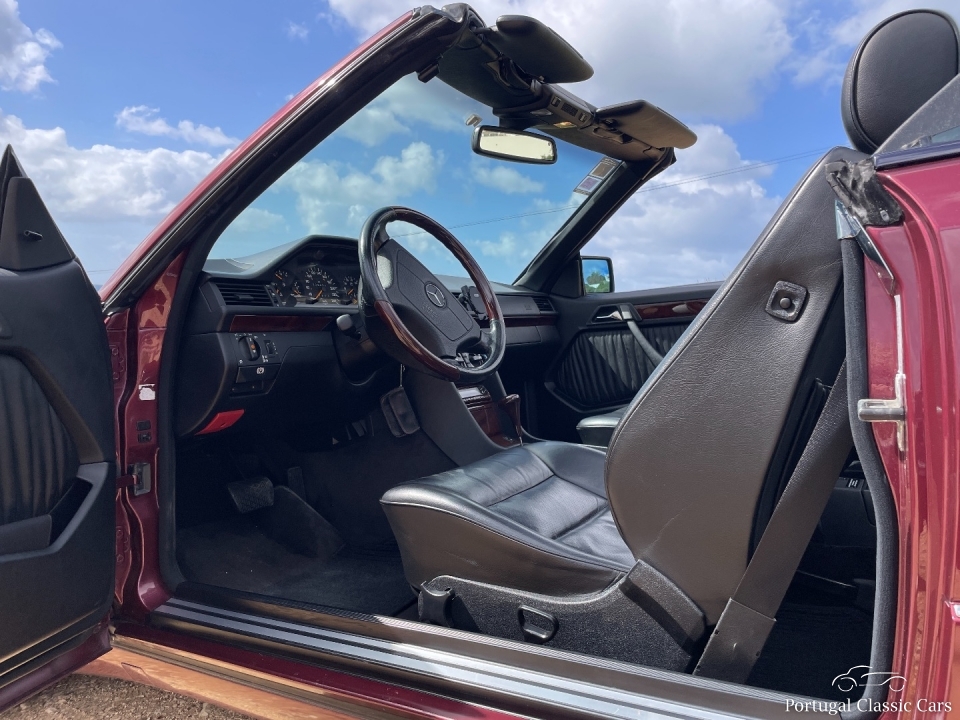 Mercedes Benz E220 Cabrio