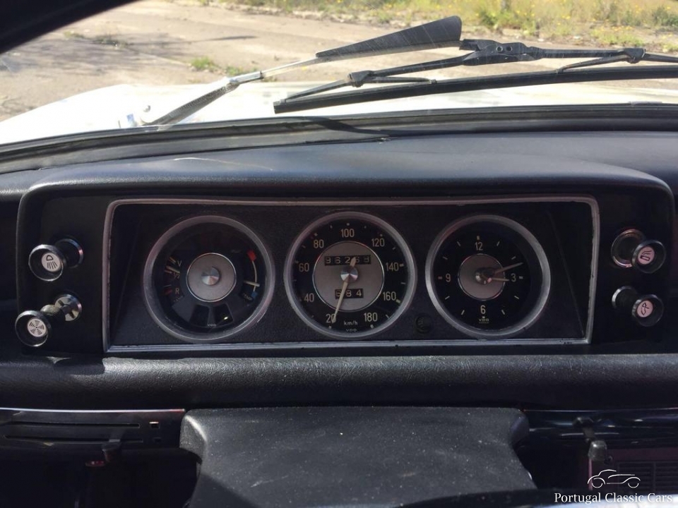 BMW 1600-2 Full Cabrio