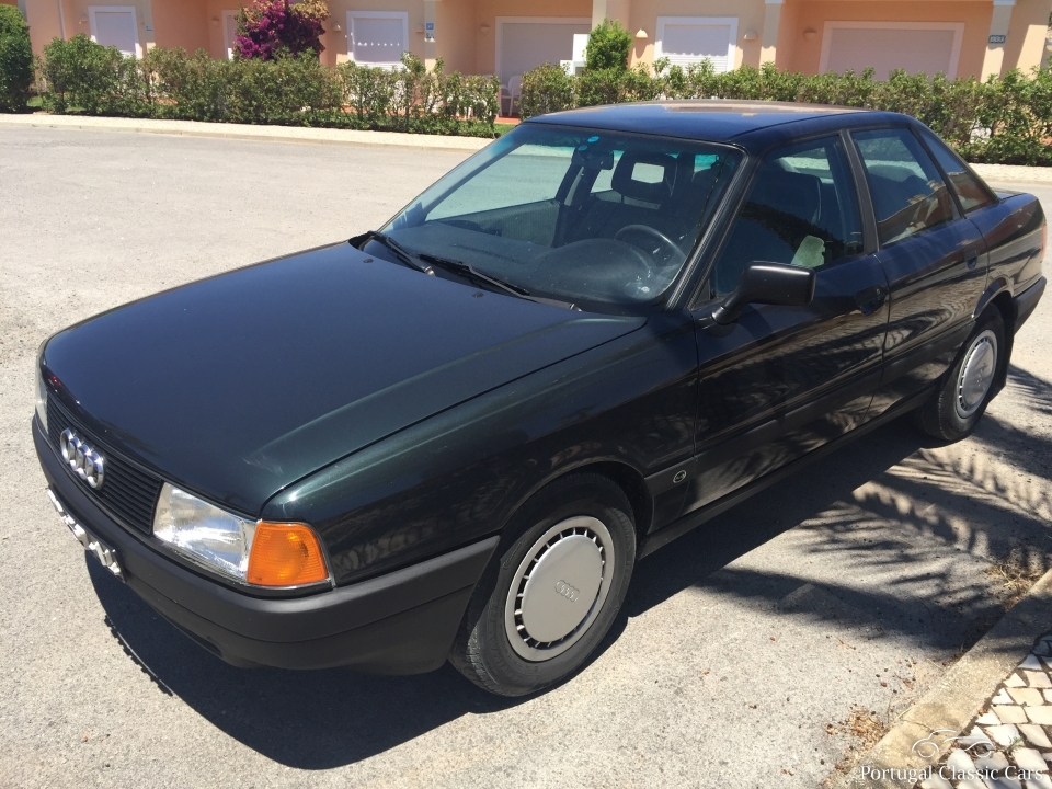 Audi 80 ( 30 years Classic Car )