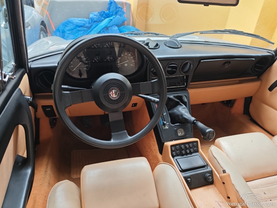 Alfa Romeo Spider 2.0