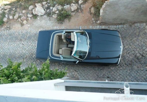 Mercedes Benz 300SL W 107