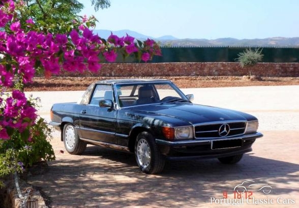 Mercedes Benz 300SL W 107