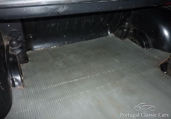 Mercedes - Benz  250 CE 