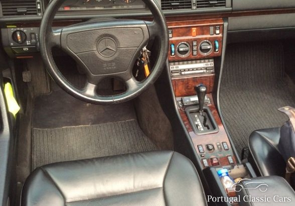 Mercedes Benz 300 CE-24 Sportline Cabriolet