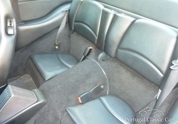 Porsche 911 (993)   Carrera 2