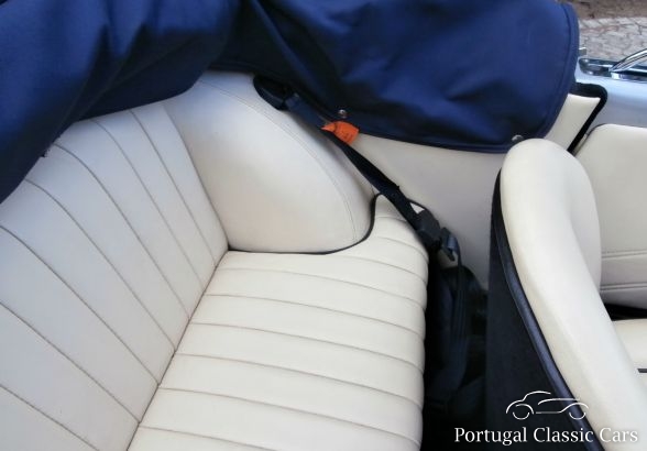 Daimler Dart SP 250 V8