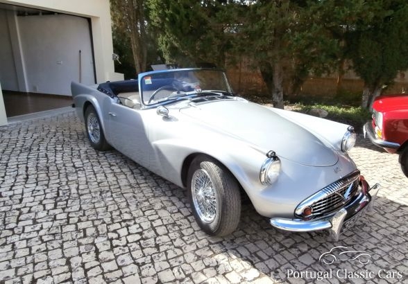 Daimler Dart SP 250 V8