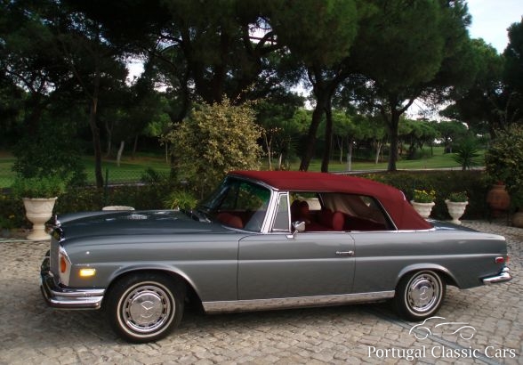 Mercedes-Benz 280 SE Convertible