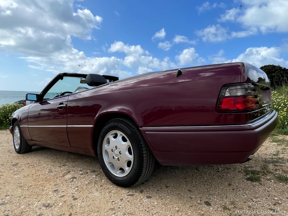 Mercedes Benz E220 Cabrio